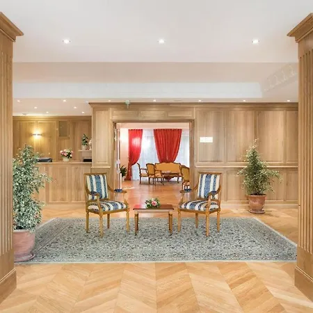 Medicis Les Petites Roches 3*