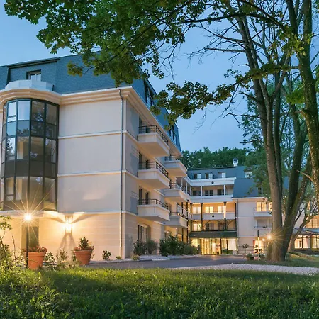 Hotel apartamentowy Medicis Les Petites Roches