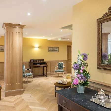 Medicis Les Petites Roches Hotel apartamentowy Dijon