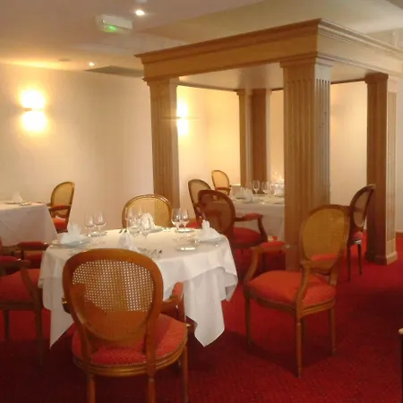 Hotel apartamentowy Medicis Les Petites Roches 3*