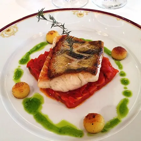 Medicis Les Petites Roches