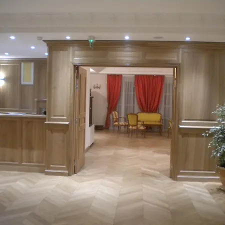 Medicis Les Petites Roches