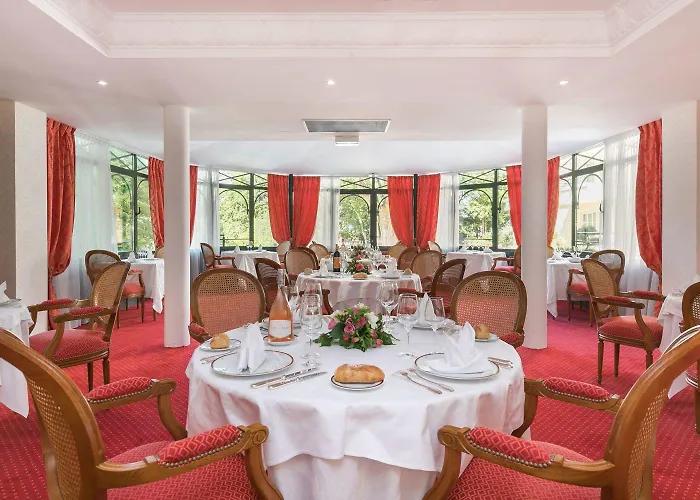 Medicis Les Petites Roches 3* Dijon